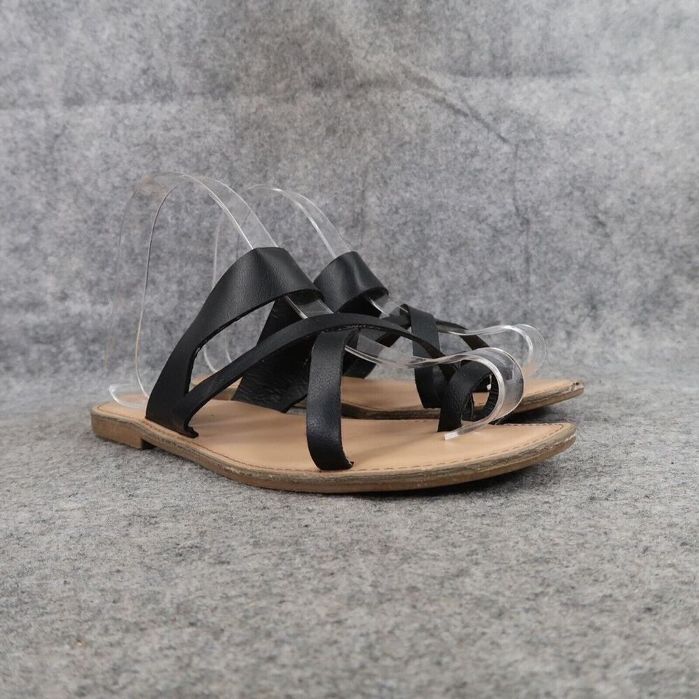 Forever 21 Shoes Womens 7 Sandals Casual Fashion Slip On Flat Black Strappy Boho